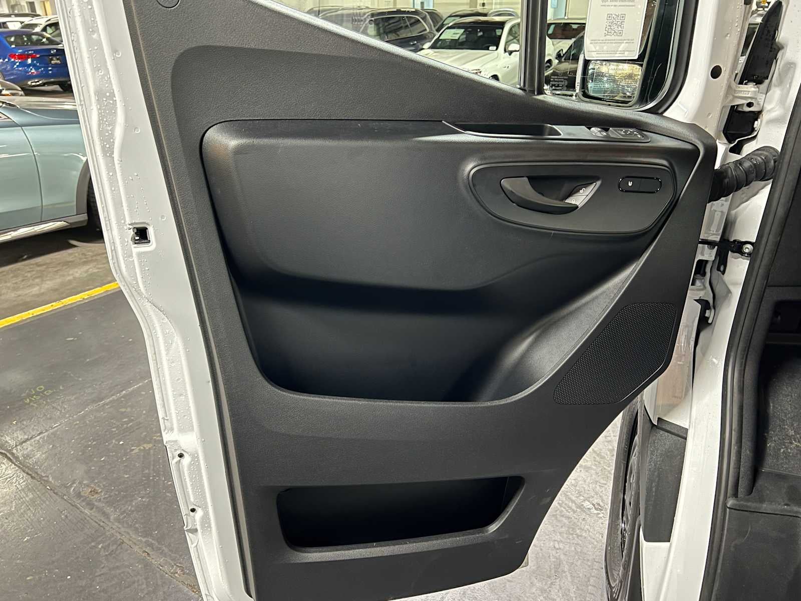 2025 Mercedes-Benz Sprinter Cargo Van 2500 Standard Roof I4 Diesel HO 144 RWD