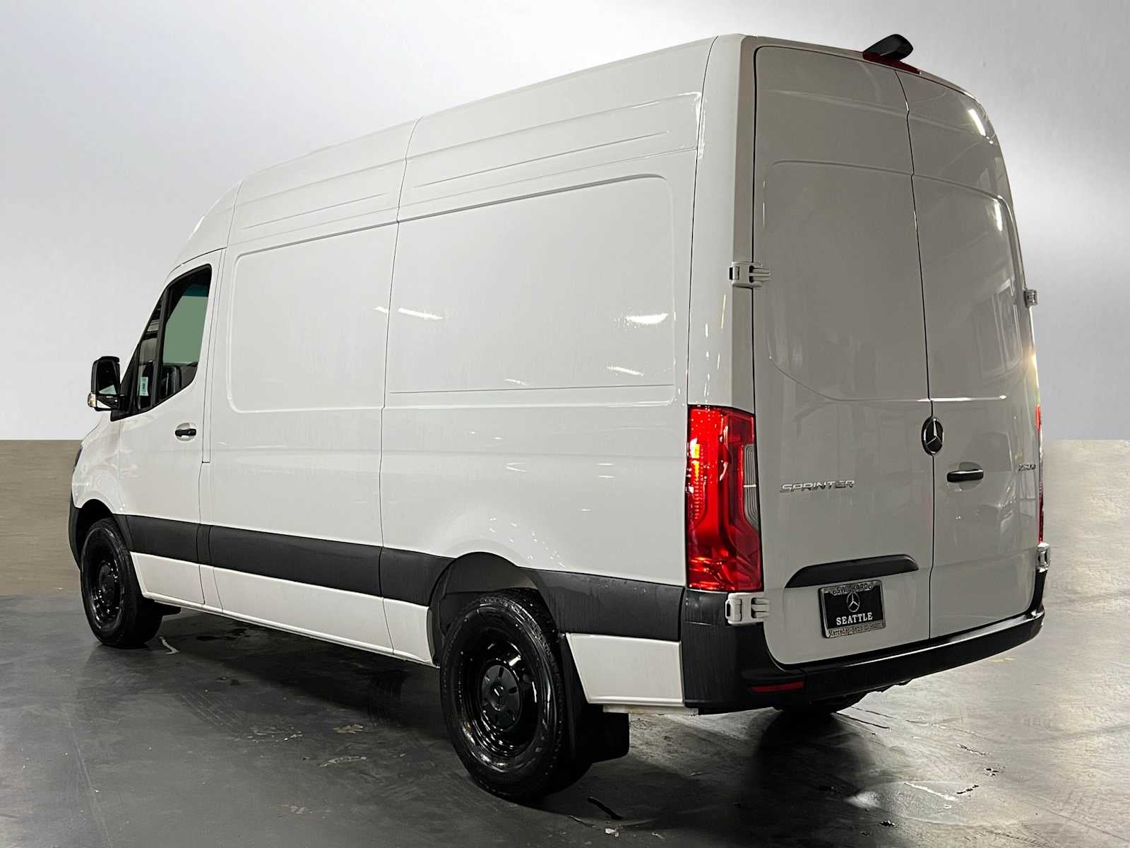 2025 Mercedes-Benz Sprinter Cargo Van 2500 Standard Roof I4 Diesel HO 144 RWD