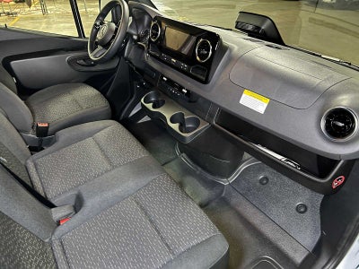 2026 Mercedes-Benz Sprinter Cargo 2500 Standard Roof I4 Diesel HO 144 RWD