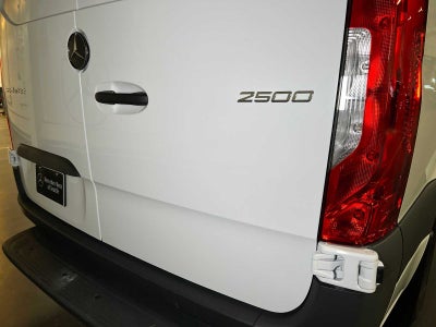 2026 Mercedes-Benz Sprinter Cargo 2500 Standard Roof I4 Diesel HO 144 RWD