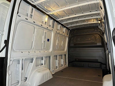 2026 Mercedes-Benz Sprinter Cargo 2500 Standard Roof I4 Diesel HO 144 RWD