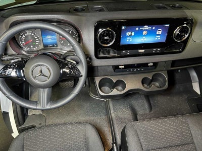 2026 Mercedes-Benz Sprinter Cargo 2500 Standard Roof I4 Diesel HO 144 RWD