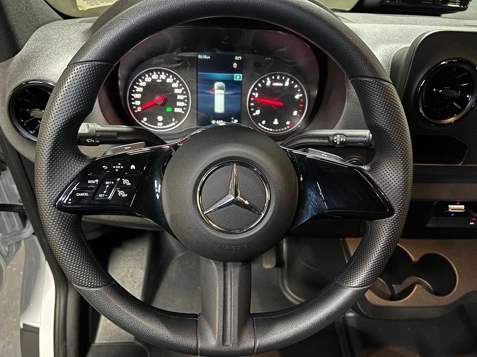 2025 Mercedes-Benz Sprinter Cargo Van 2500 Standard Roof I4 Diesel HO 144" RWD