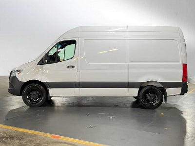 2025 Mercedes-Benz Sprinter Cargo Van 2500 Standard Roof I4 Diesel HO 144" RWD