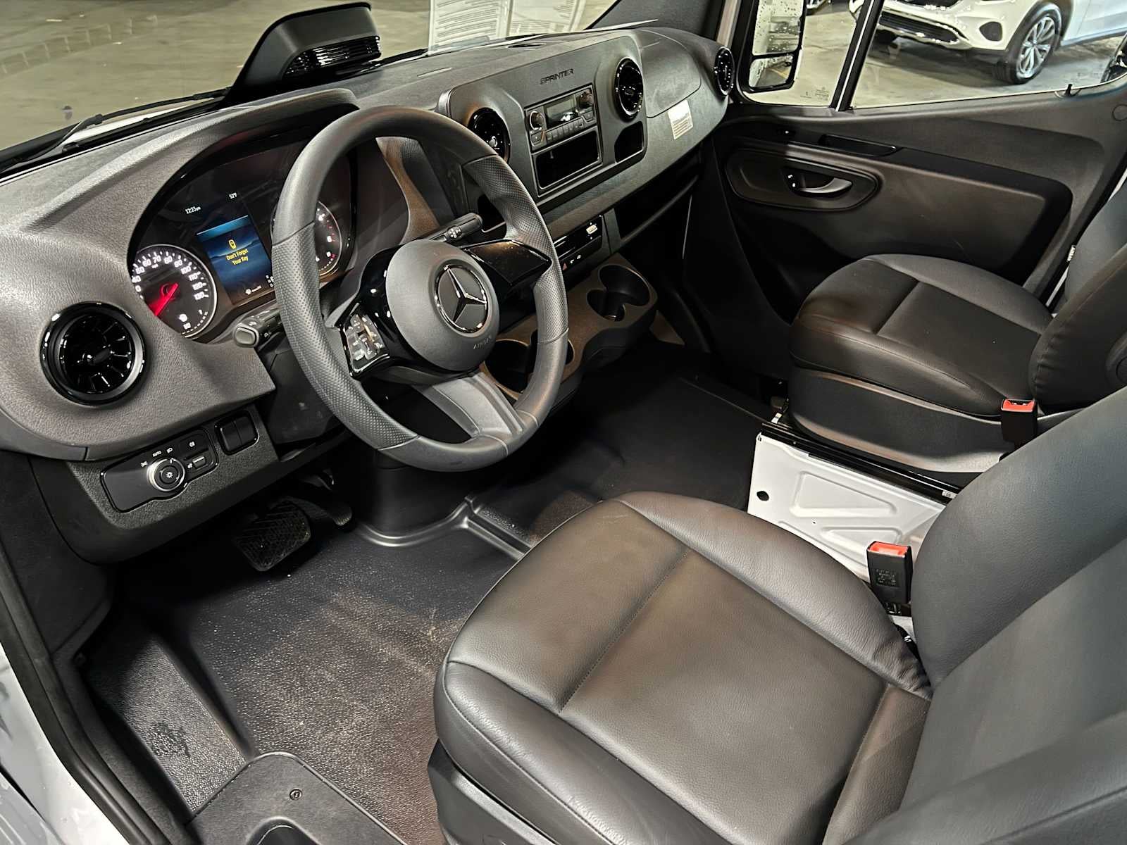2025 Mercedes-Benz Sprinter Cargo Van 2500 Standard Roof I4 Diesel HO 144 RWD