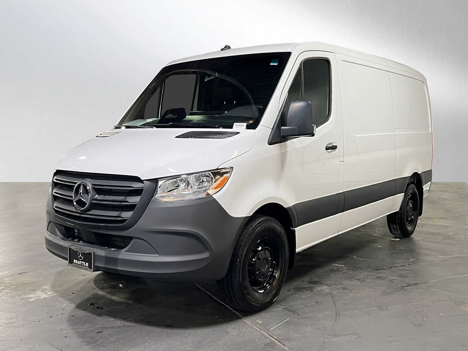 2025 Mercedes-Benz Sprinter Cargo Van 2500 Standard Roof I4 Diesel HO 144 RWD