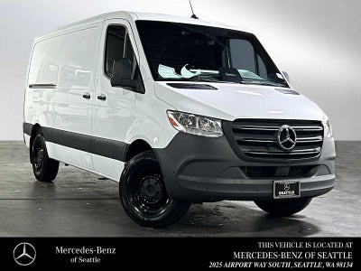 2025 Mercedes-Benz Sprinter Cargo Van 2500 Standard Roof I4 Diesel HO 144" RWD