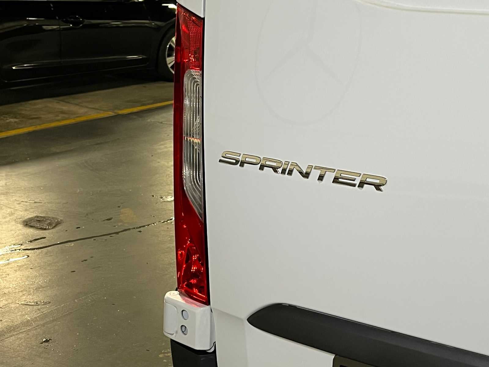 2025 Mercedes-Benz Sprinter Cargo Van 2500 Standard Roof I4 Diesel HO 144" RWD