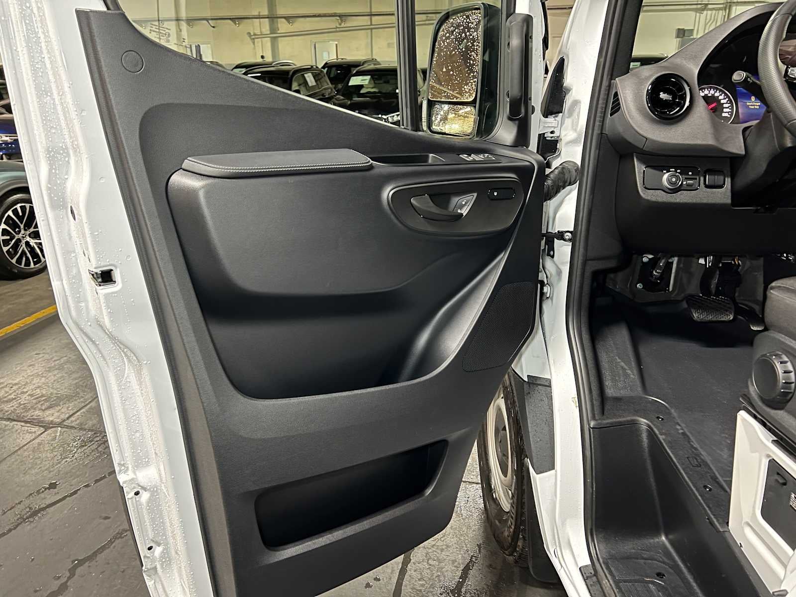 2025 Mercedes-Benz Sprinter Cargo Van 2500 Standard Roof I4 Diesel HO 144 RWD