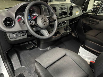 2025 Mercedes-Benz Sprinter Cargo Van 2500 Standard Roof I4 Diesel HO 144 RWD