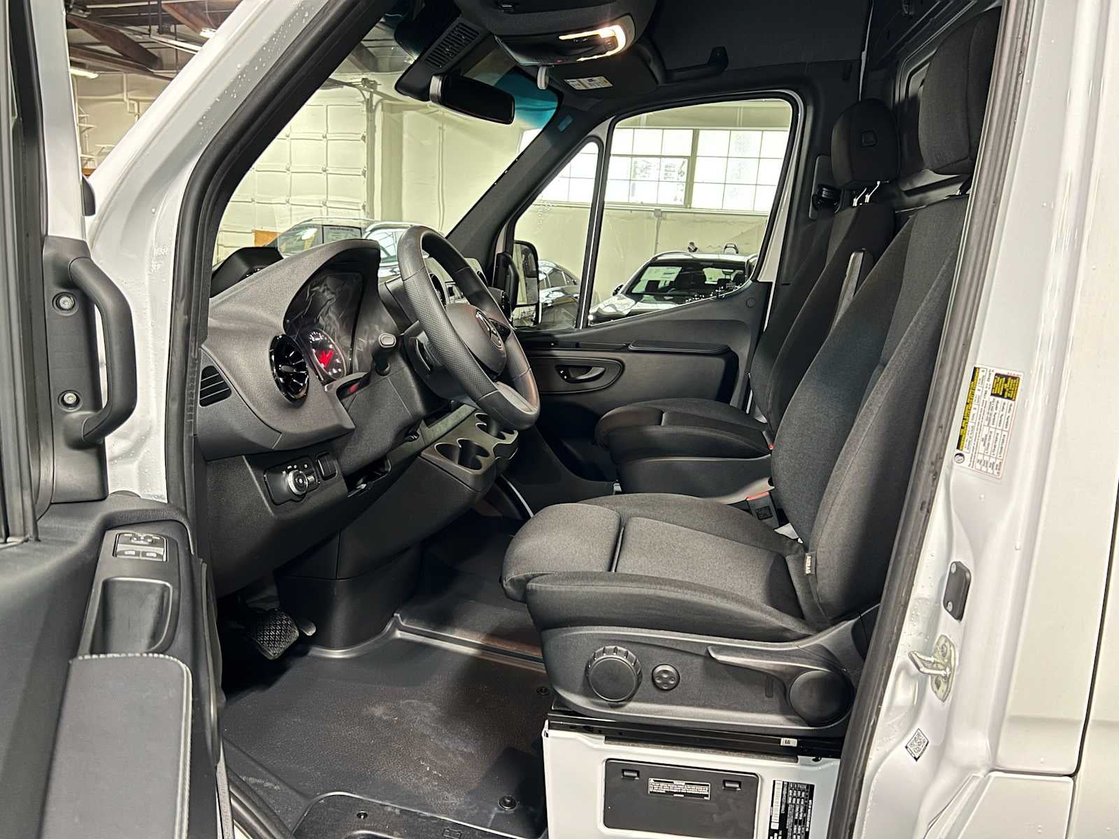 2025 Mercedes-Benz Sprinter Cargo Van 2500 Standard Roof I4 Diesel HO 144 RWD