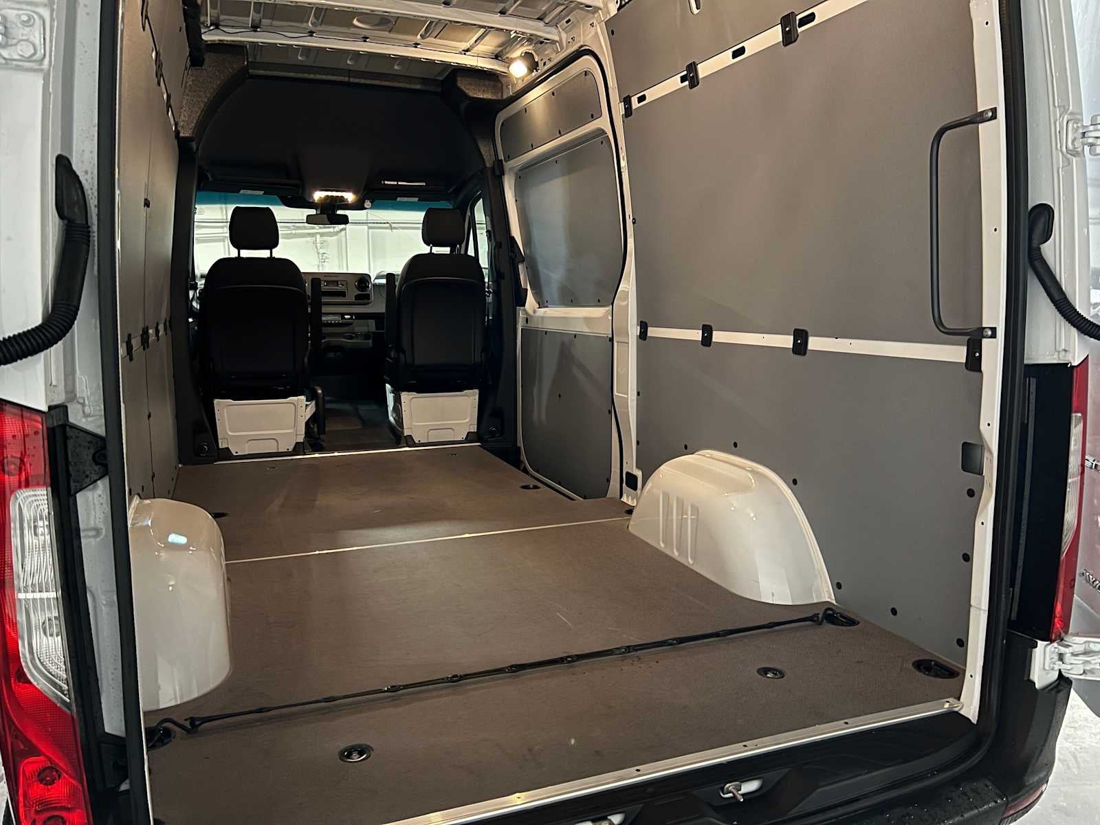 2025 Mercedes-Benz Sprinter Cargo Van 2500 Standard Roof I4 Diesel HO 144 AWD