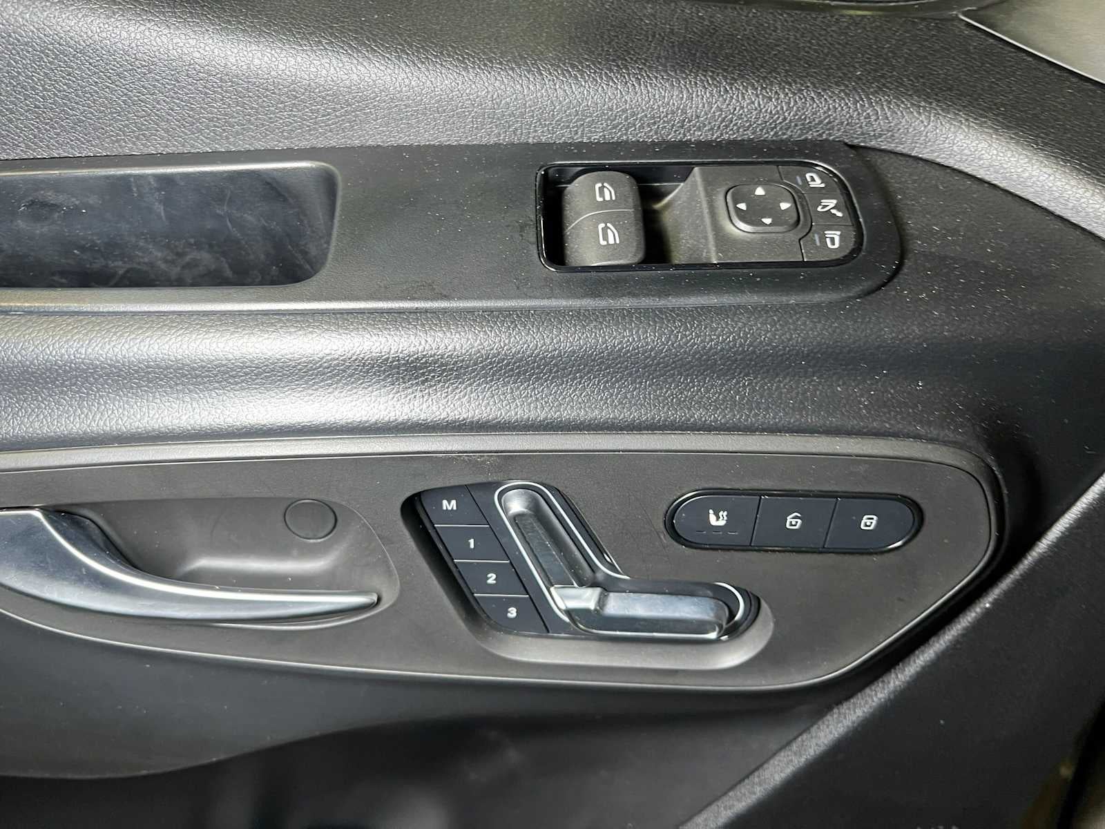 2026 Mercedes-Benz Sprinter Cargo 2500 Standard Roof I4 Diesel HO 144 AWD