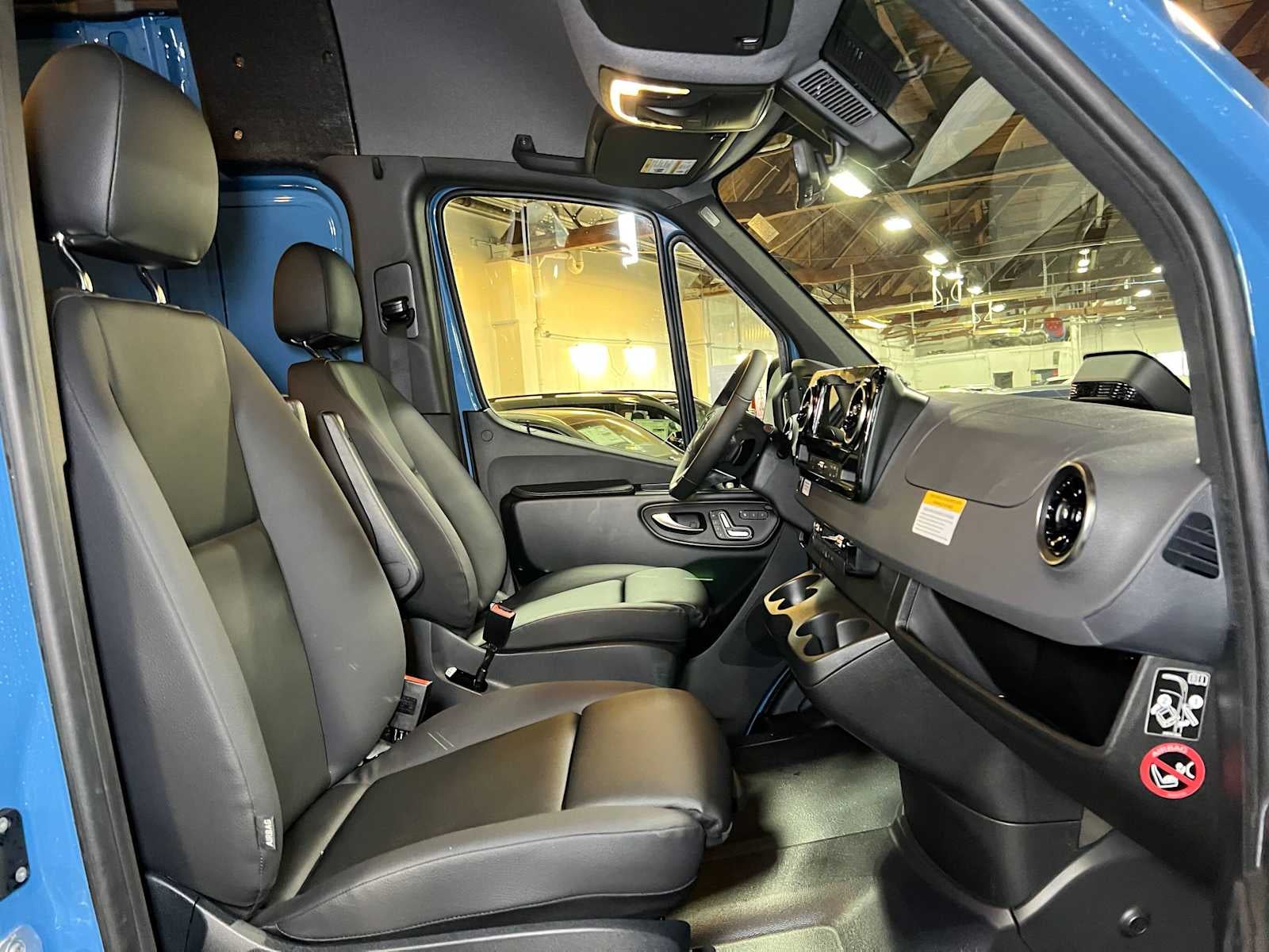 2027 Mercedes-Benz Sprinter Cargo 2500 Standard Roof I4 Diesel HO 144 AWD