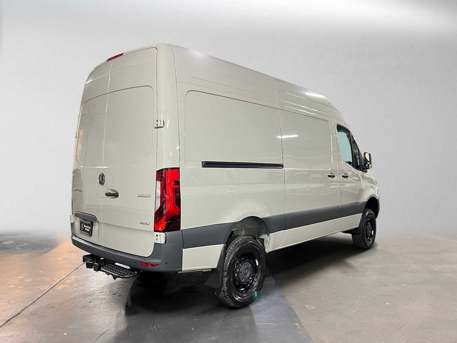 2027 Mercedes-Benz Sprinter Cargo 2500 Standard Roof I4 Diesel HO 144 AWD