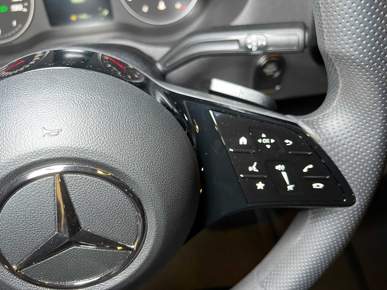 2025 Mercedes-Benz Sprinter Cargo Van 2500 Standard Roof I4 Diesel HO 144" AWD