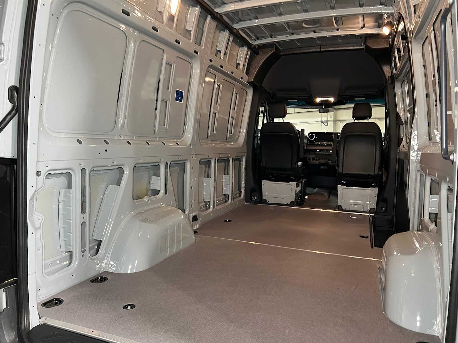 2025 Mercedes-Benz Sprinter Cargo Van 2500 Standard Roof I4 Diesel HO 144 AWD