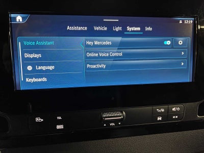 2026 Mercedes-Benz Sprinter 2500 Standard Roof I4 Diesel HO 144 AWD