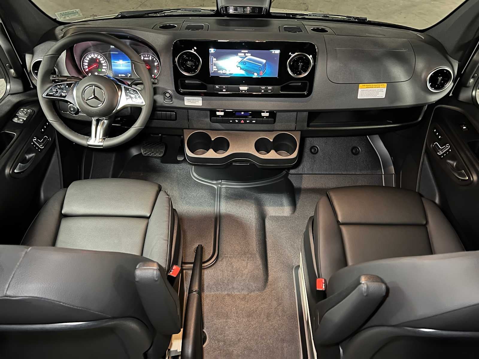 2026 Mercedes-Benz Sprinter 2500 Standard Roof I4 Diesel HO 144 AWD