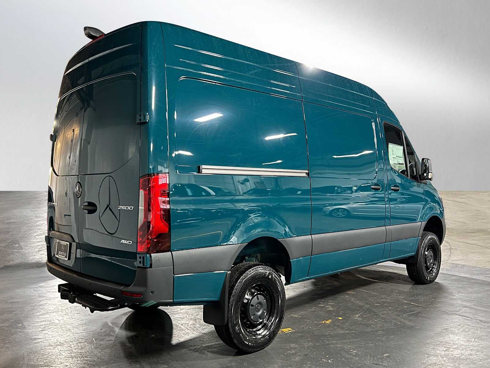 2026 Mercedes-Benz Sprinter Cargo Van 2500 Standard Roof I4 Diesel HO 144 AWD