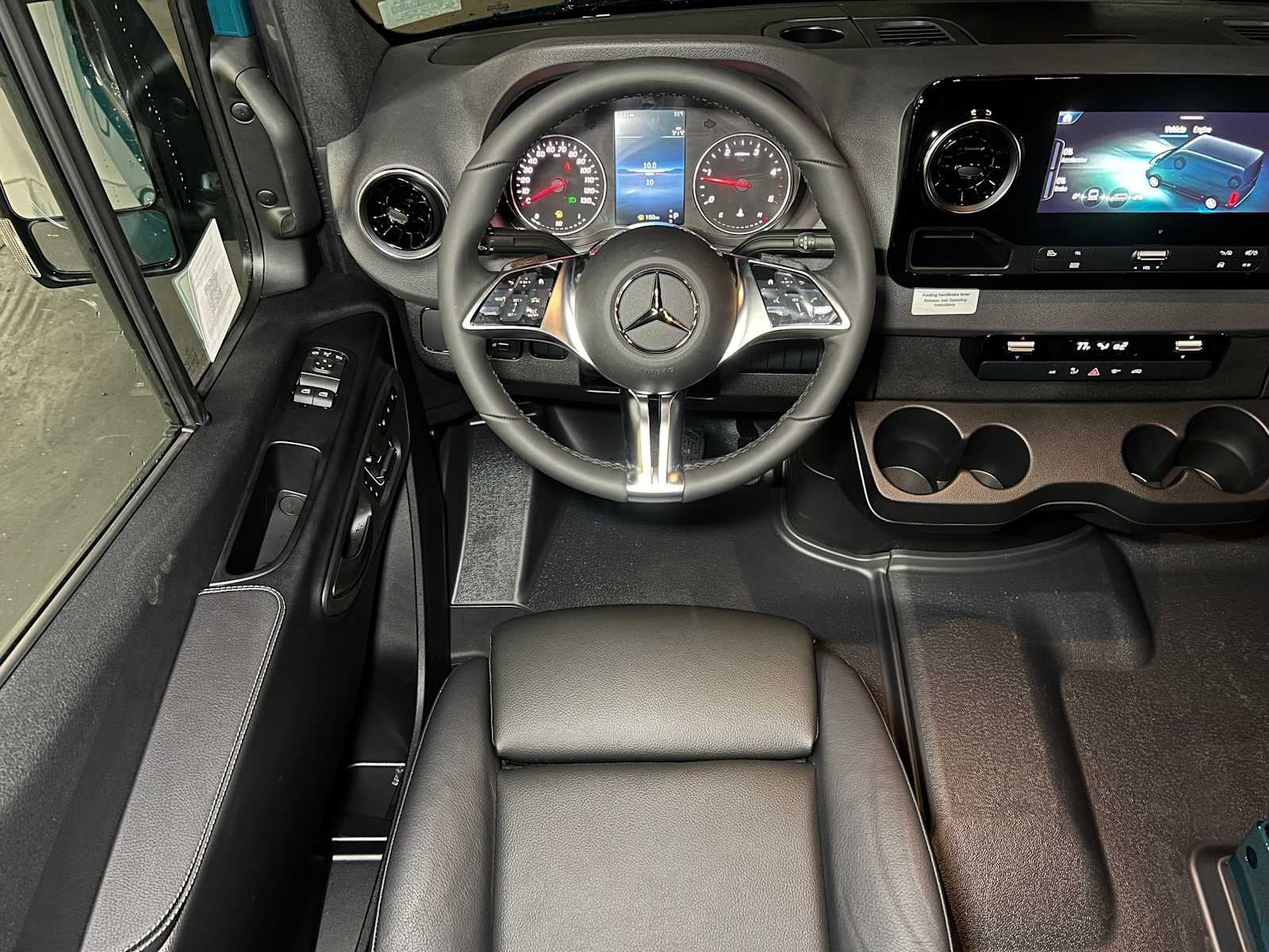 2026 Mercedes-Benz Sprinter Cargo Van 2500 Standard Roof I4 Diesel HO 144 AWD