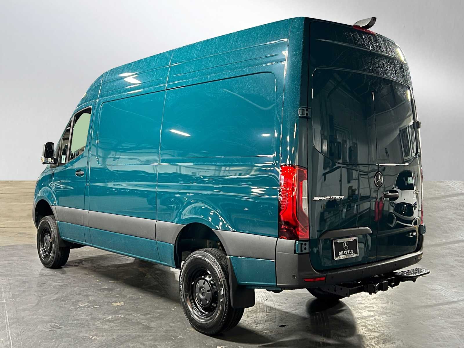 2026 Mercedes-Benz Sprinter Cargo Van 2500 Standard Roof I4 Diesel HO 144 AWD