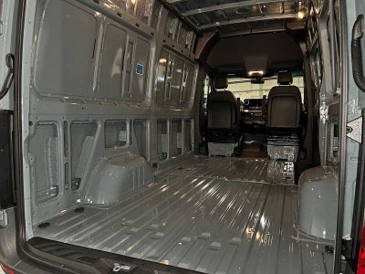 2026 Mercedes-Benz Sprinter 2500 Standard Roof I4 Diesel HO 144 AWD