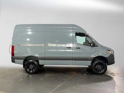 2026 Mercedes-Benz Sprinter 2500 Standard Roof I4 Diesel HO 144 AWD