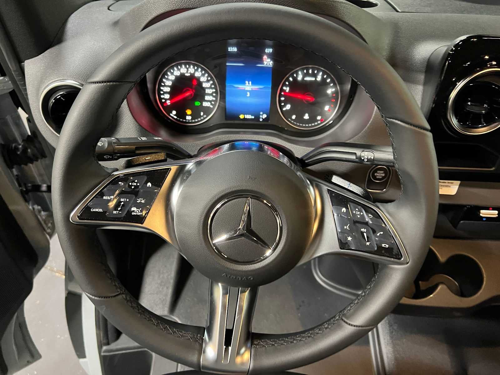 2027 Mercedes-Benz Sprinter Cargo 2500 Standard Roof I4 Diesel HO 144 AWD