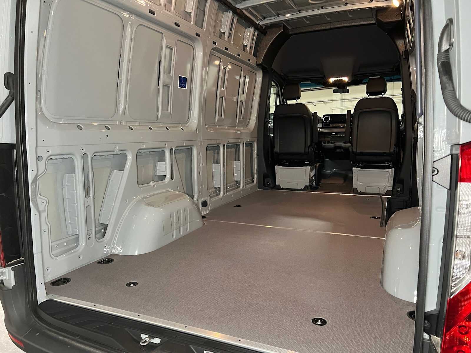 2025 Mercedes-Benz Sprinter Cargo Van 2500 Standard Roof I4 Diesel HO 144 AWD
