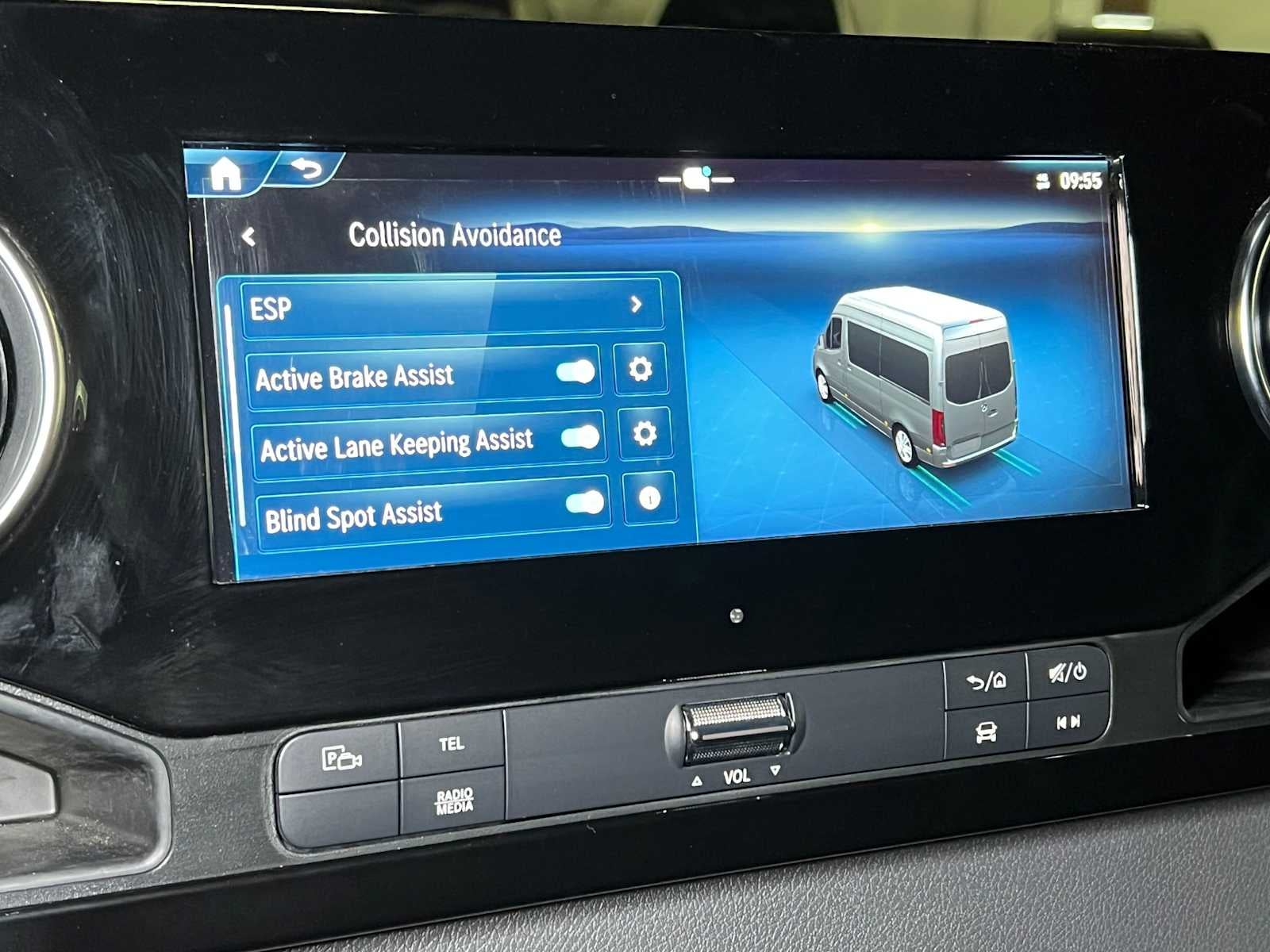 2026 Mercedes-Benz Sprinter Cargo 2500 Standard Roof I4 Diesel HO 144 AWD