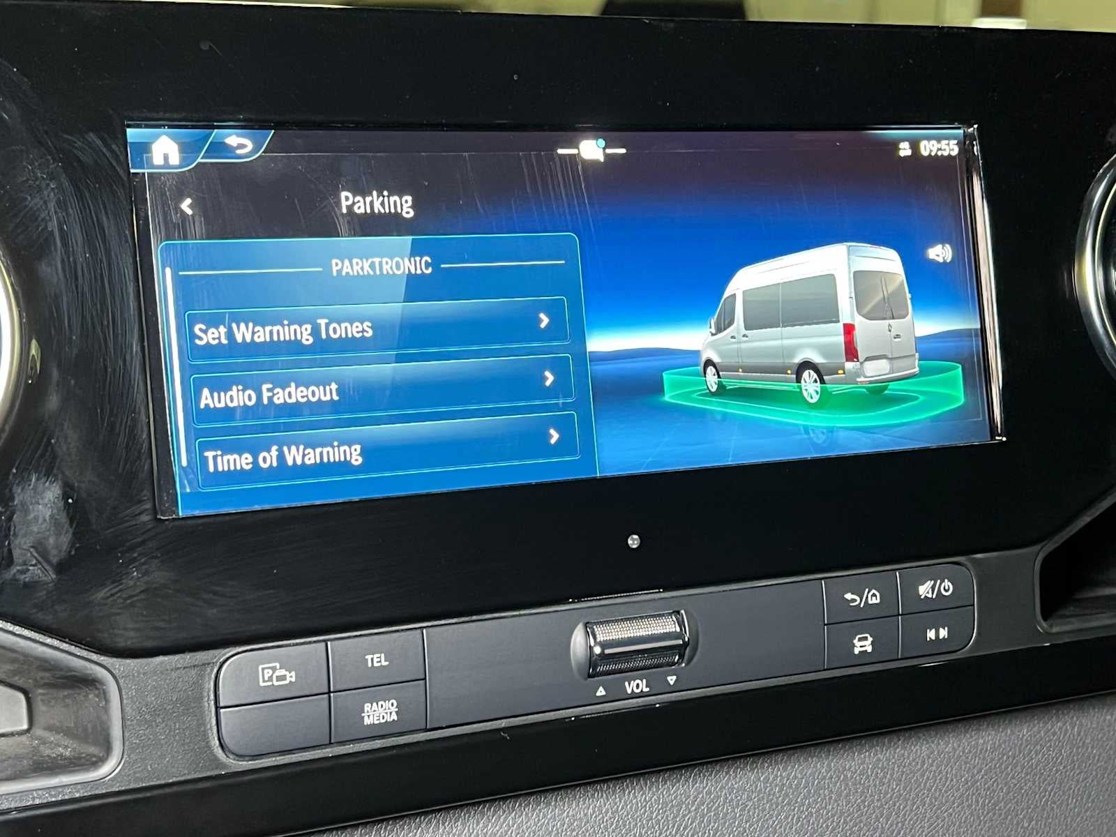 2026 Mercedes-Benz Sprinter Cargo 2500 Standard Roof I4 Diesel HO 144 AWD