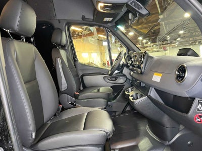 2026 Mercedes-Benz Sprinter Cargo 2500 Standard Roof I4 Diesel HO 144 AWD