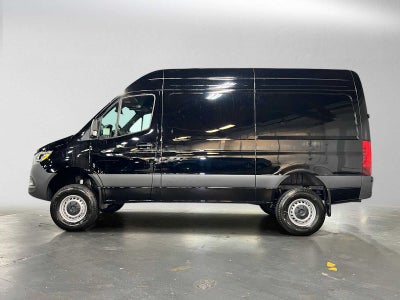 2026 Mercedes-Benz Sprinter Cargo 2500 Standard Roof I4 Diesel HO 144 AWD