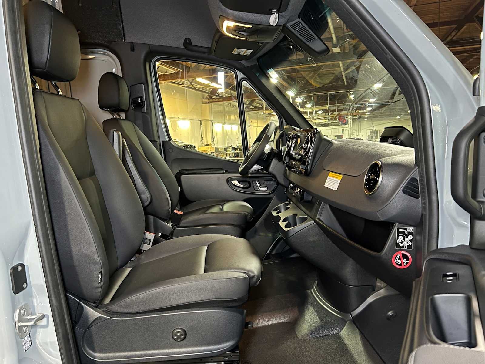 2026 Mercedes-Benz Sprinter 2500 Standard Roof I4 Diesel HO 144" AWD