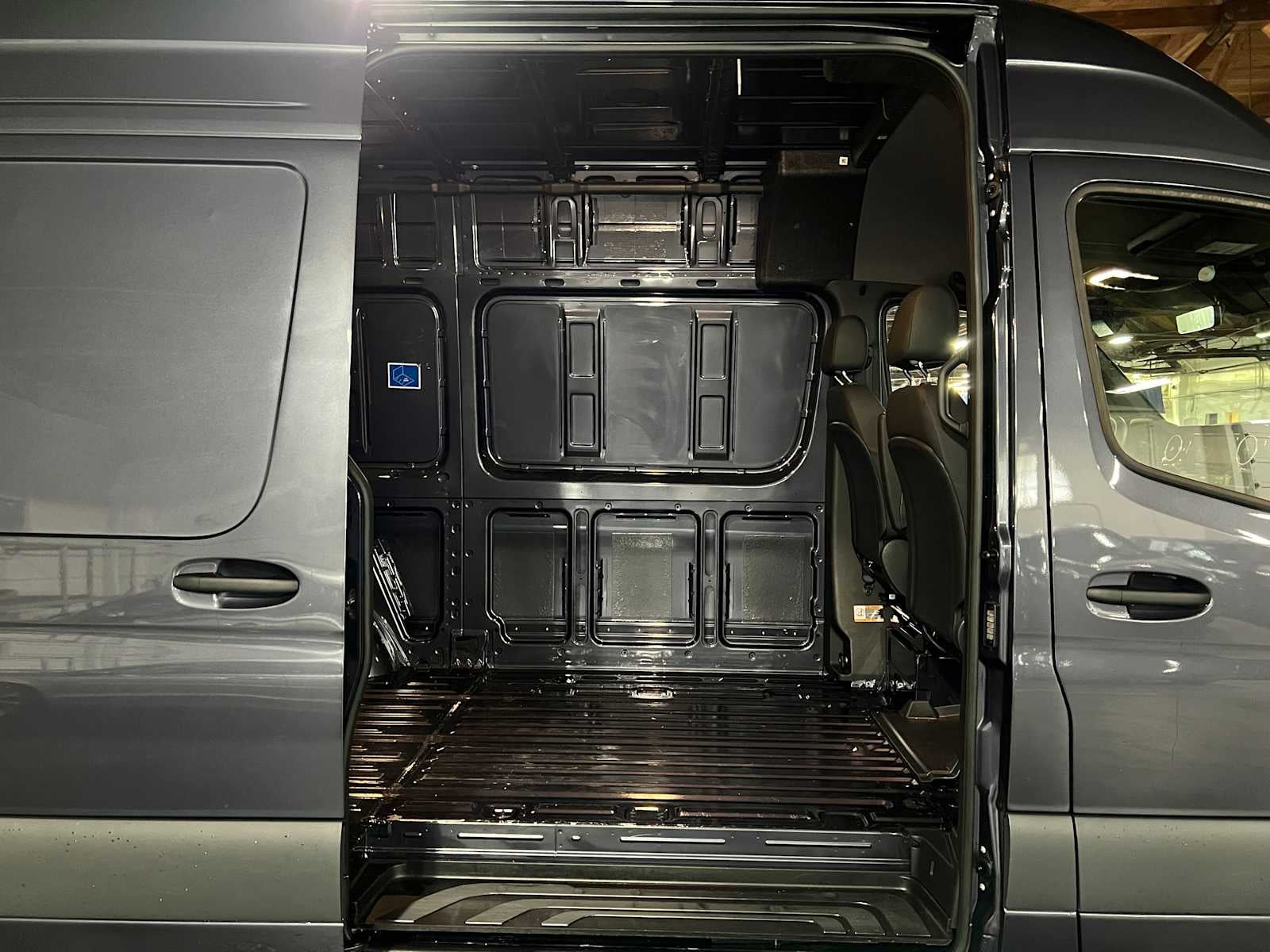 2026 Mercedes-Benz Sprinter 2500 Standard Roof I4 Diesel HO 144 AWD