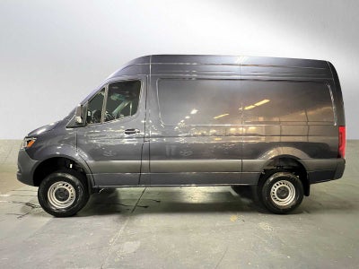 2026 Mercedes-Benz Sprinter 2500 Standard Roof I4 Diesel HO 144 AWD