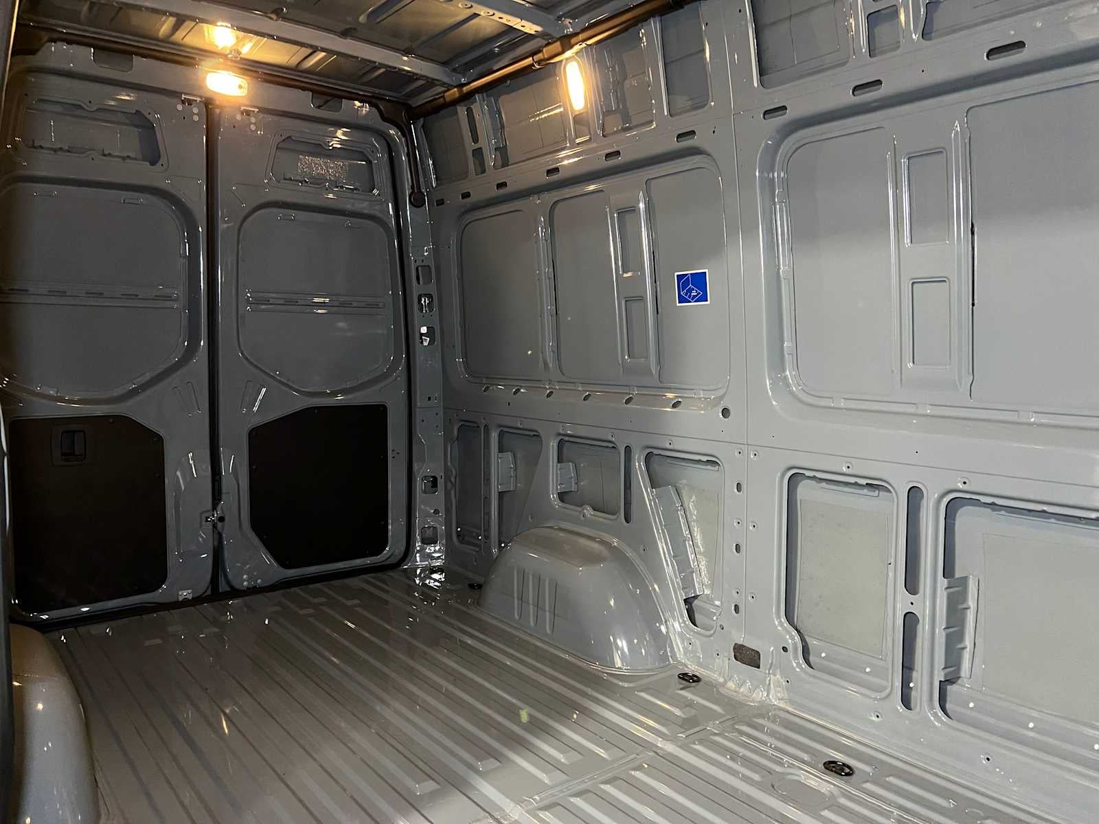 2026 Mercedes-Benz Sprinter 2500 Standard Roof I4 Diesel HO 144" AWD