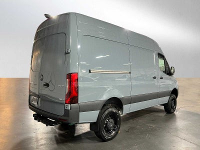 2026 Mercedes-Benz Sprinter 2500 Standard Roof I4 Diesel HO 144" AWD