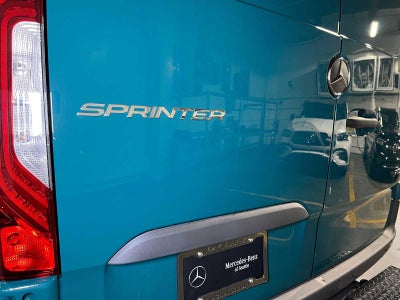 2026 Mercedes-Benz Sprinter 2500 Standard Roof I4 Diesel HO 144 AWD