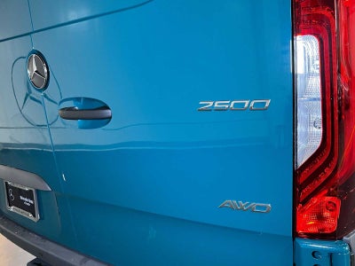 2026 Mercedes-Benz Sprinter 2500 Standard Roof I4 Diesel HO 144 AWD