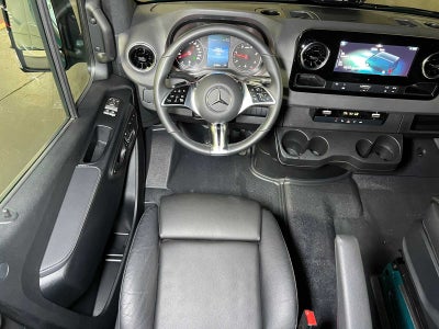 2026 Mercedes-Benz Sprinter 2500 Standard Roof I4 Diesel HO 144 AWD