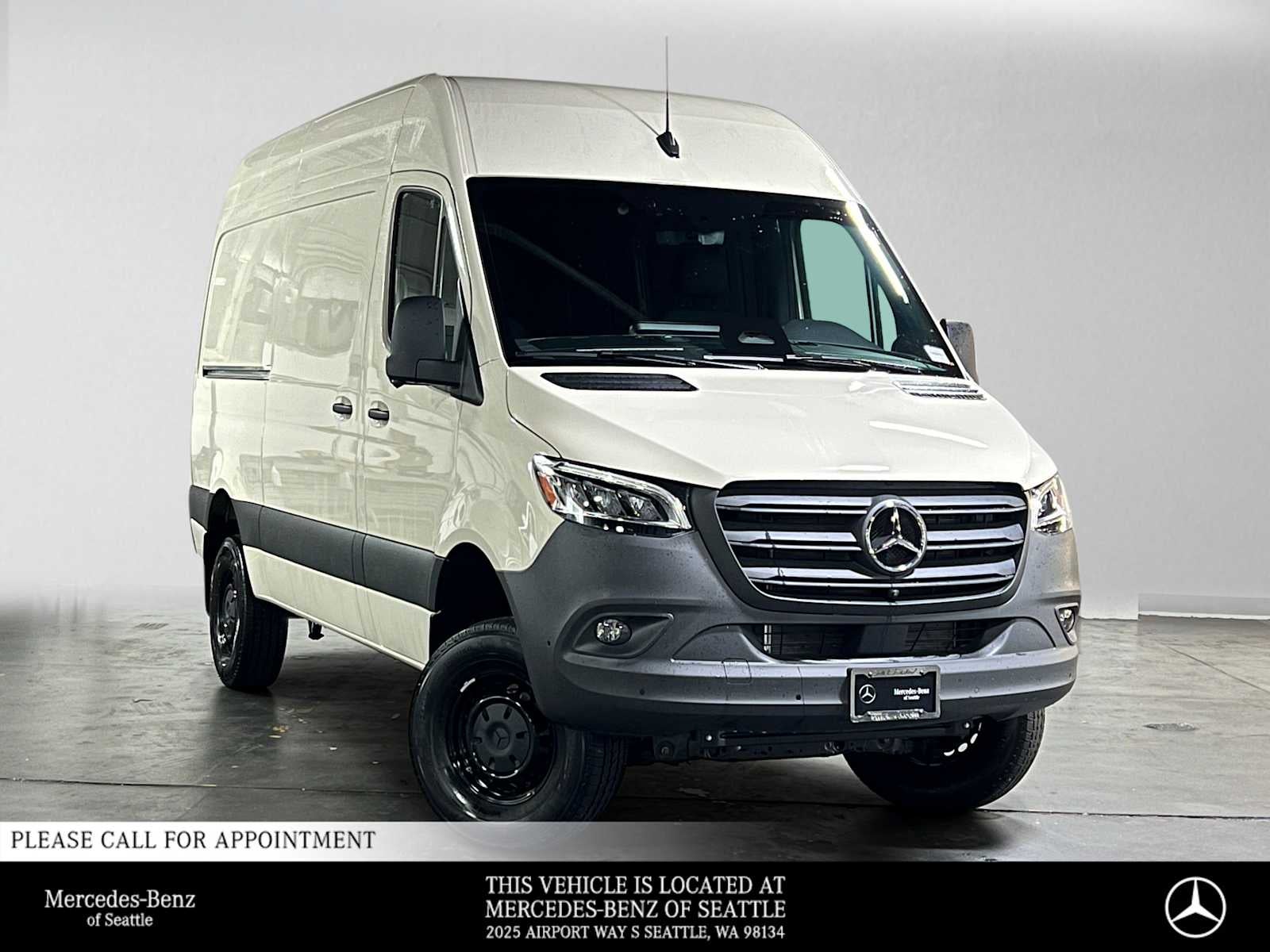 2026 Mercedes-Benz Sprinter 2500 Standard Roof I4 Diesel HO 144 AWD