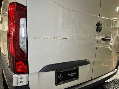 2026 Mercedes-Benz Sprinter 2500 Standard Roof I4 Diesel HO 144 AWD