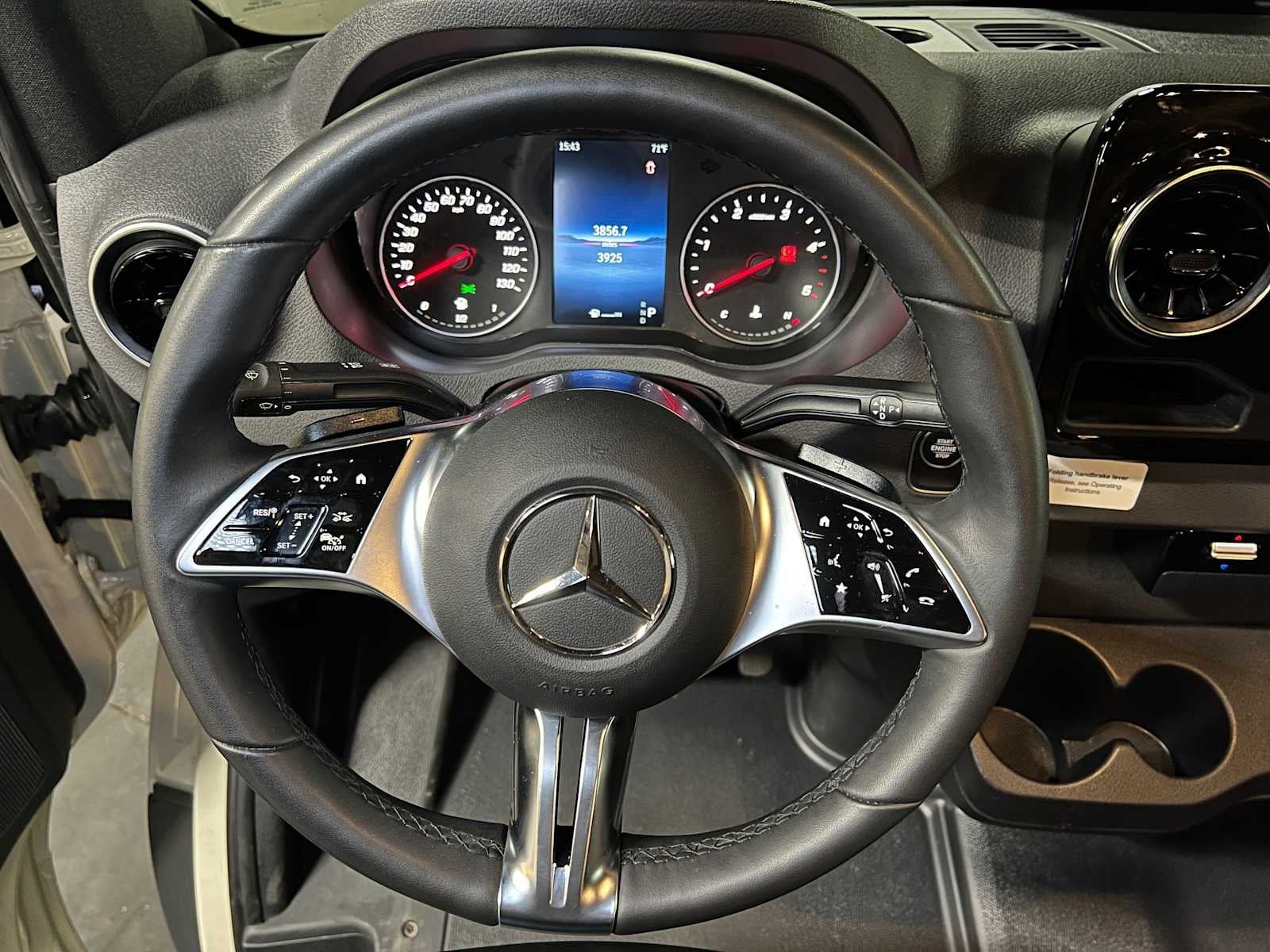 2026 Mercedes-Benz Sprinter 2500 Standard Roof I4 Diesel HO 144 AWD