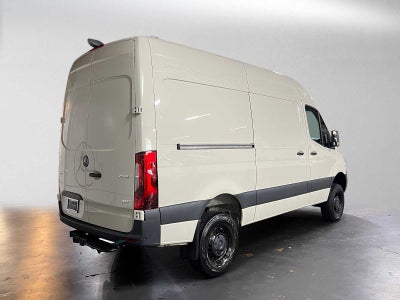 2026 Mercedes-Benz Sprinter 2500 Standard Roof I4 Diesel HO 144 AWD