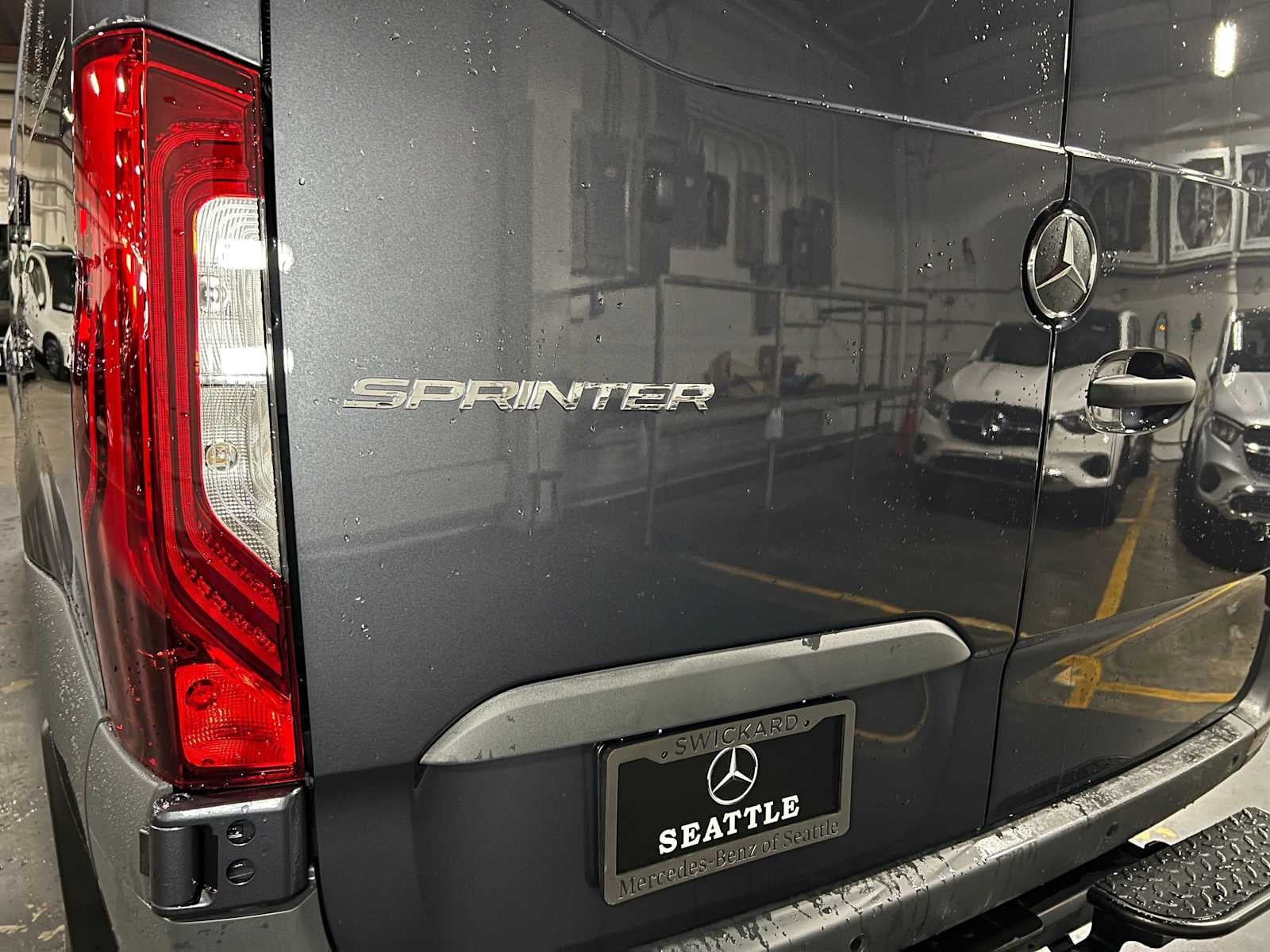 2026 Mercedes-Benz Sprinter 2500 Standard Roof I4 Diesel HO 144 AWD