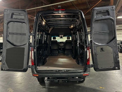 2026 Mercedes-Benz Sprinter 2500 Standard Roof I4 Diesel HO 144 AWD
