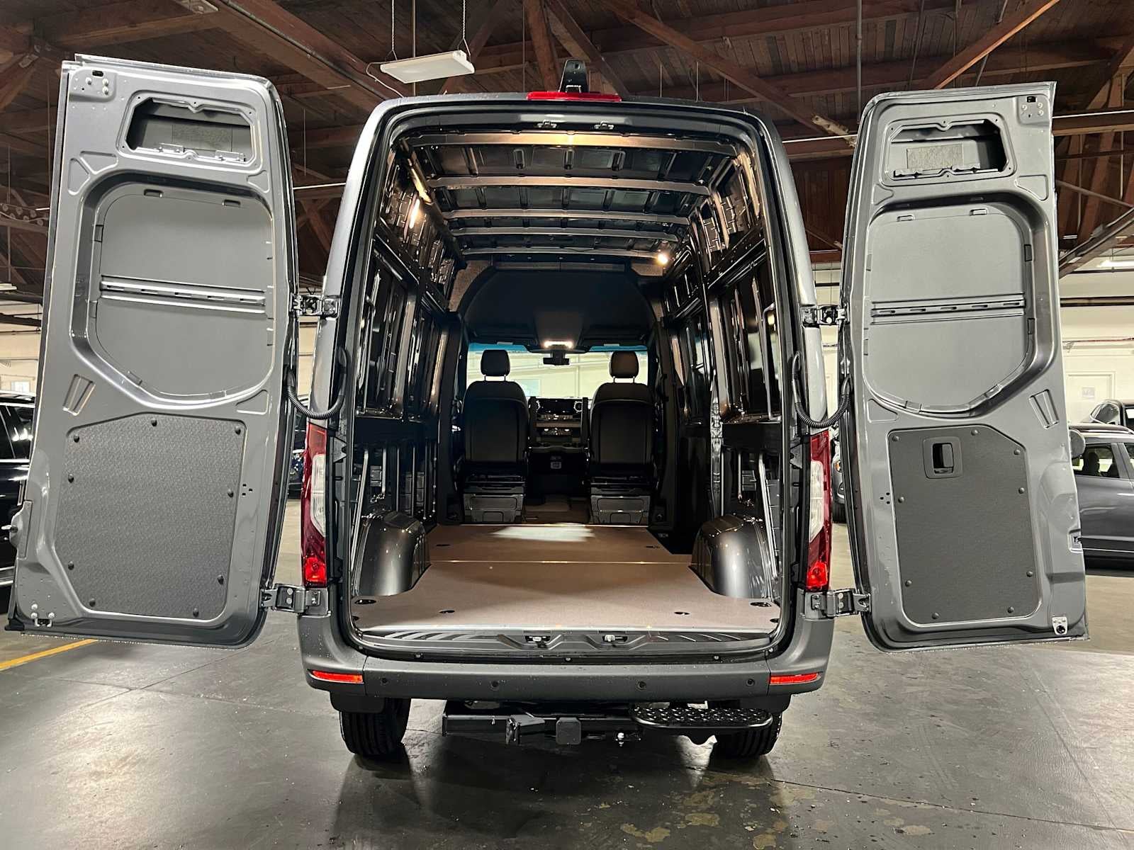 2026 Mercedes-Benz Sprinter Cargo 2500 Standard Roof I4 Diesel HO 144 AWD