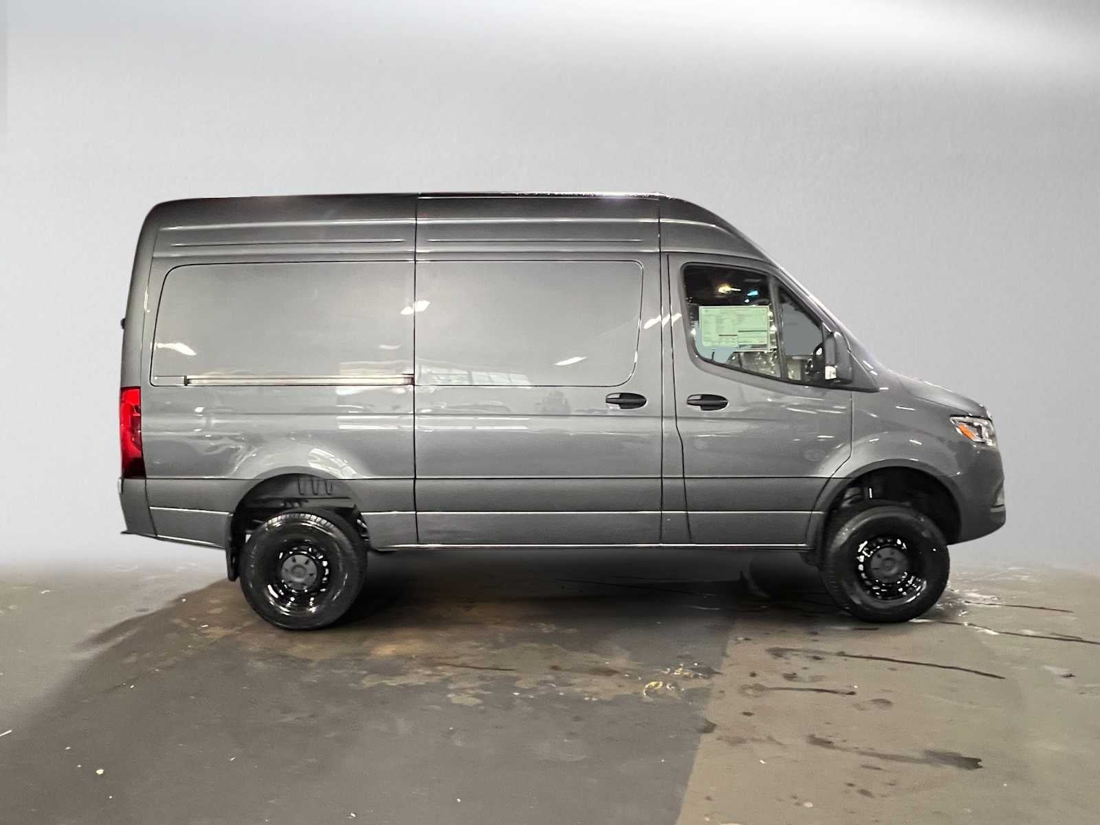 2026 Mercedes-Benz Sprinter Cargo 2500 Standard Roof I4 Diesel HO 144 AWD